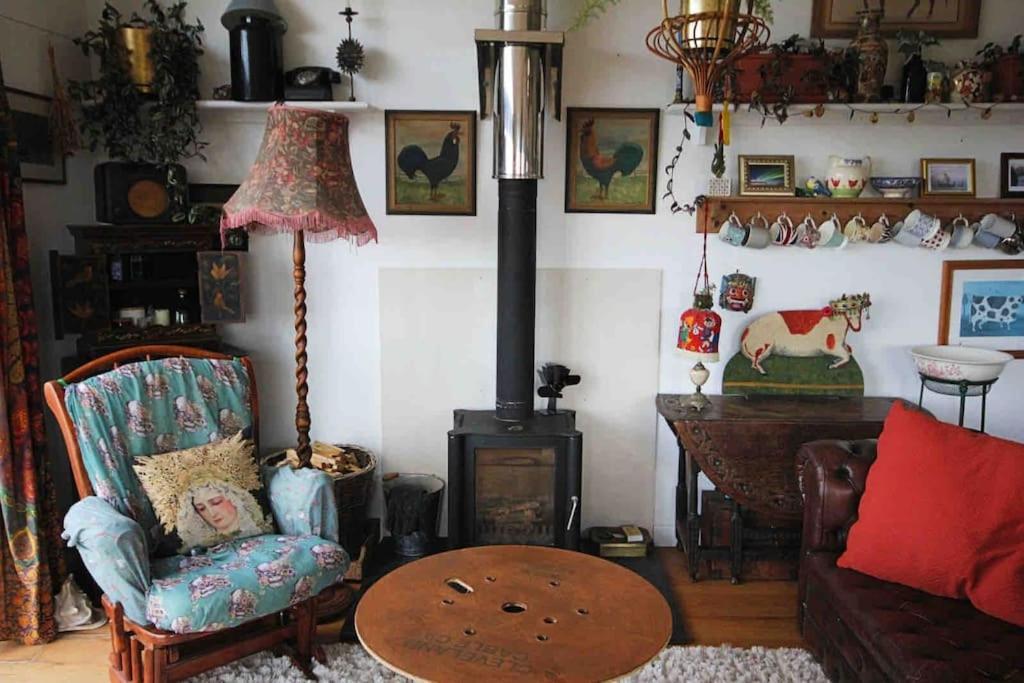 Spacious Cabin On Isolated Farm With Sea View Bude Extérieur photo